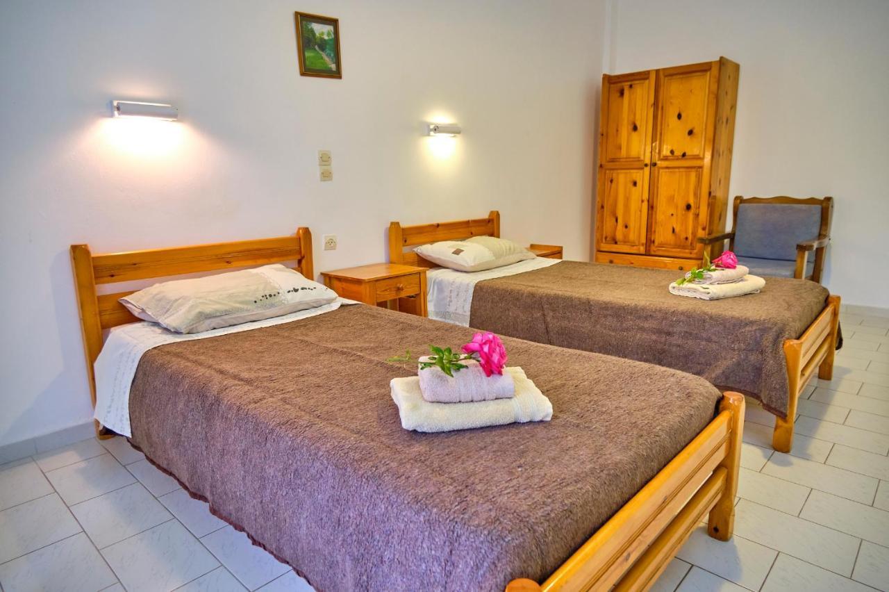 Maro Arillas Corfu Appartement *